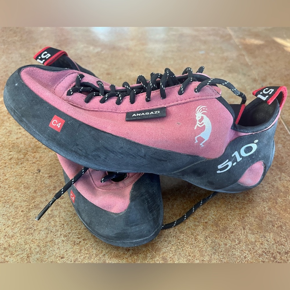 Five Ten (5.10) Anasazi Lace shoe. The “pink” shoe. Size women’s 8.